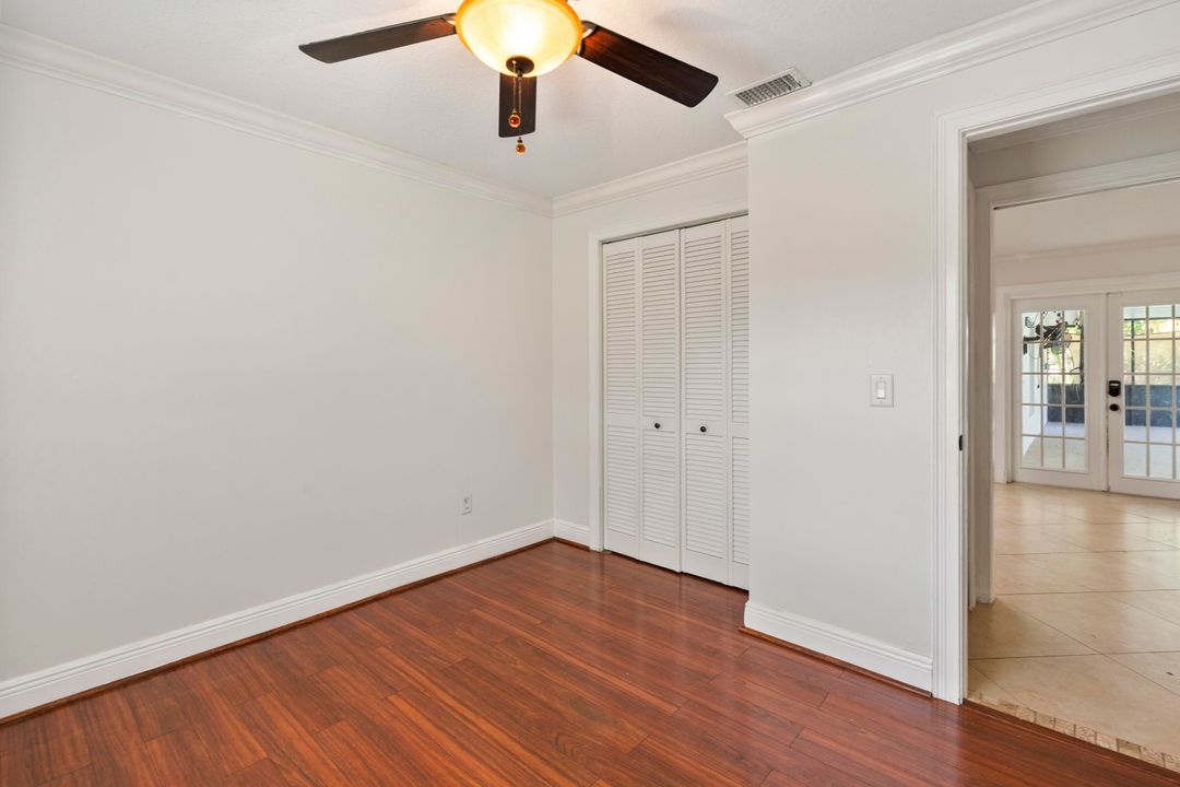 For Sale: $389,000 (3 beds, 2 baths, 1618 Square Feet)