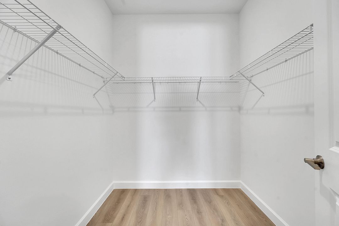 В аренду: $2,200 (3 спален, 2 ванн, 1436 Квадратных фут)