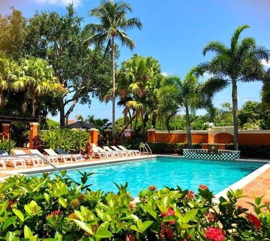 出租: $2,350 (2 贝兹, 2 浴室, 1035 平方英尺)