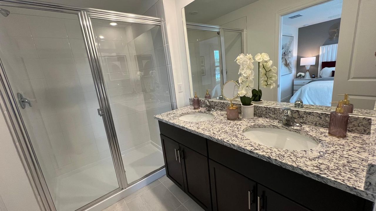 For Rent: $2,295 (3 beds, 2 baths, 1485 Square Feet)