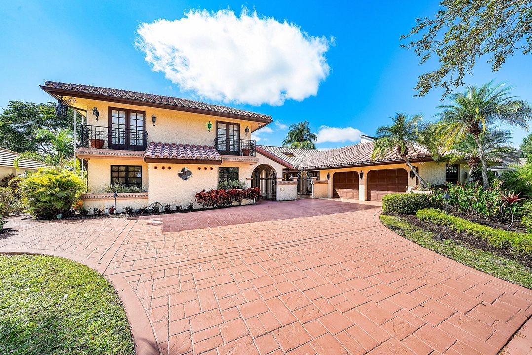 En Venta: $1,450,000 (5 camas, 5 baños, 4919 Pies cuadrados)