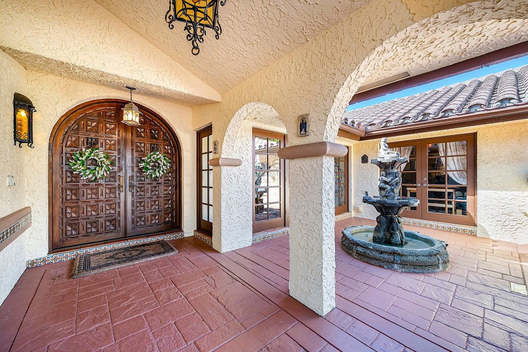 En Venta: $1,450,000 (5 camas, 5 baños, 4919 Pies cuadrados)