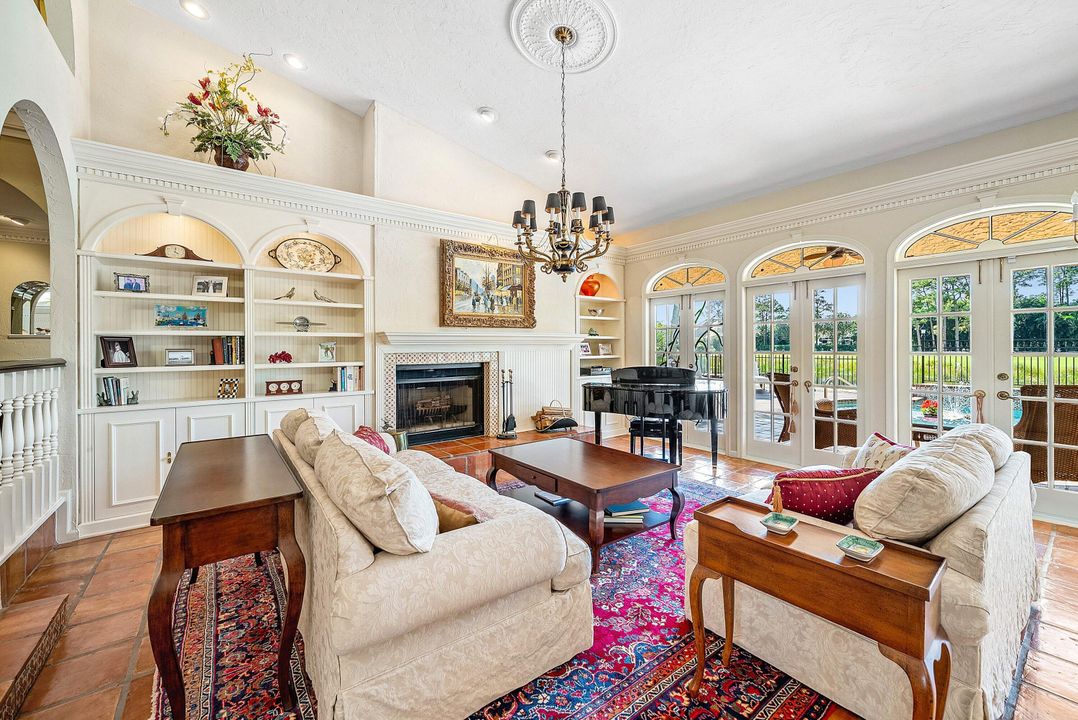 En Venta: $1,450,000 (5 camas, 5 baños, 4919 Pies cuadrados)