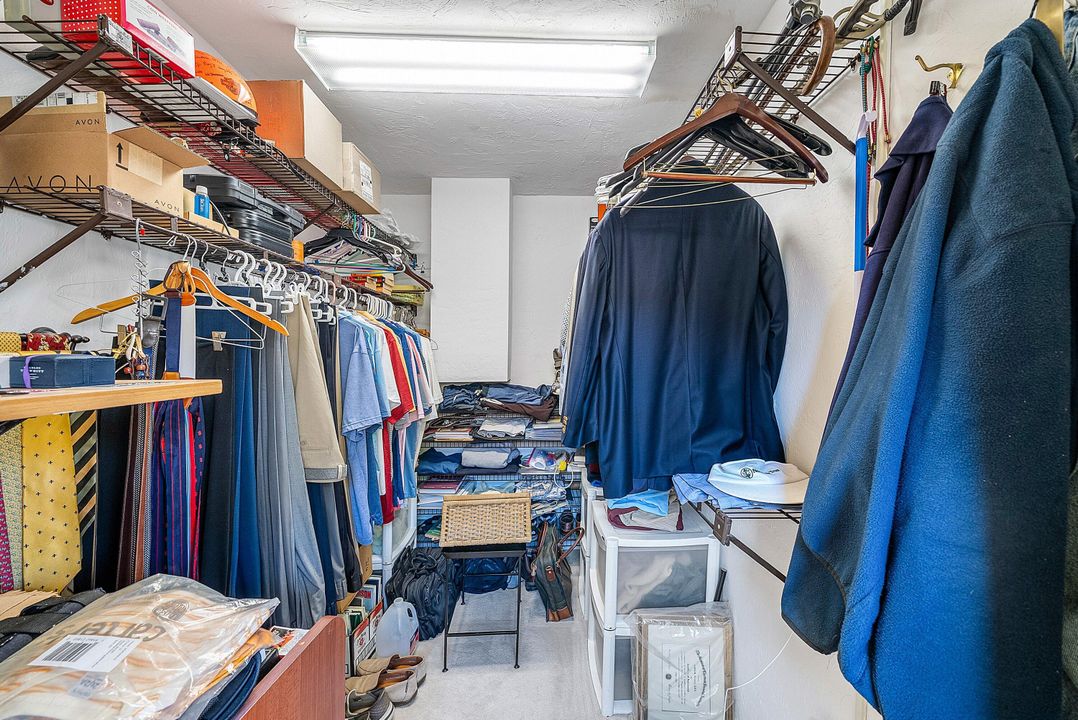 En Venta: $1,450,000 (5 camas, 5 baños, 4919 Pies cuadrados)