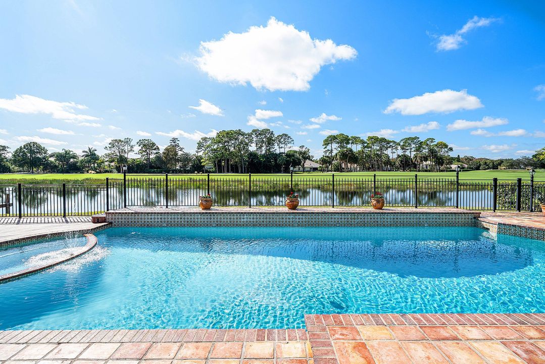 En Venta: $1,450,000 (5 camas, 5 baños, 4919 Pies cuadrados)