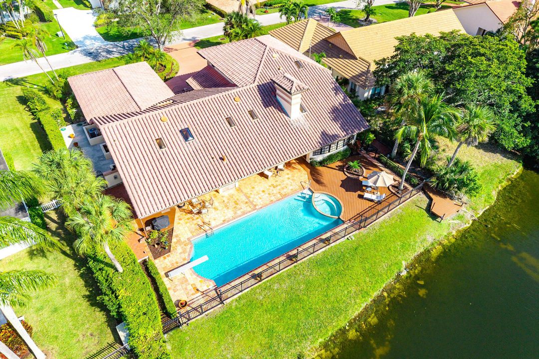 En Venta: $1,450,000 (5 camas, 5 baños, 4919 Pies cuadrados)