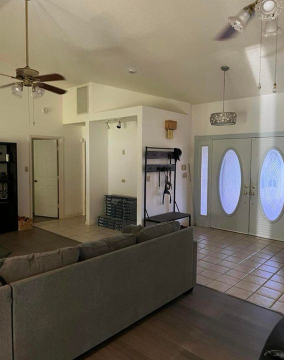 En Venta: $625,000 (3 camas, 2 baños, 1915 Pies cuadrados)