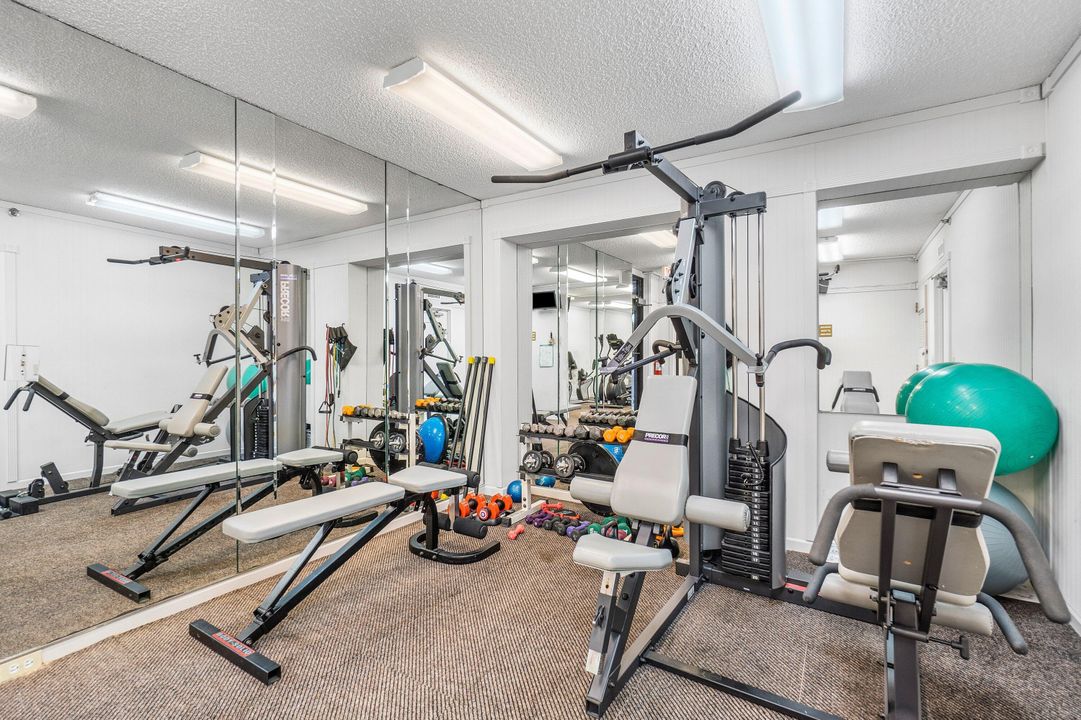 На продажу: $519,000 (2 спален, 2 ванн, 1368 Квадратных фут)