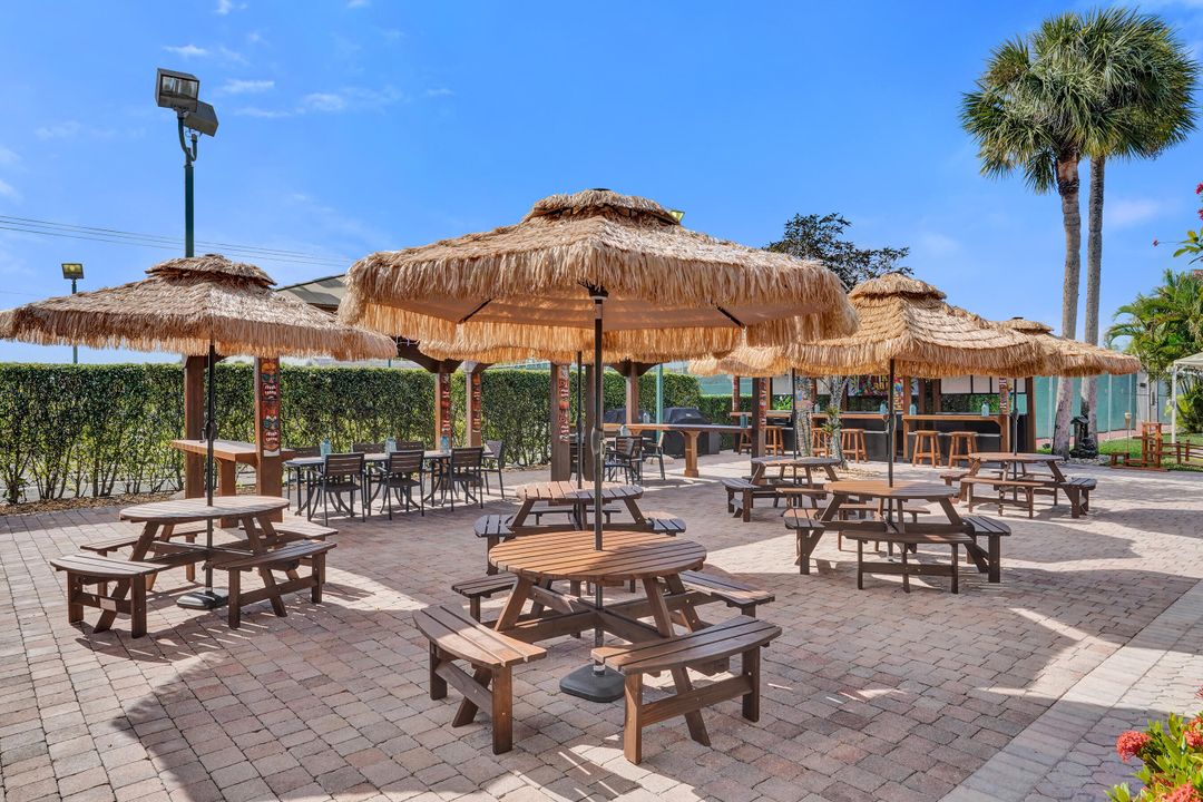 En Venta: $175,000 (2 camas, 2 baños, 1096 Pies cuadrados)