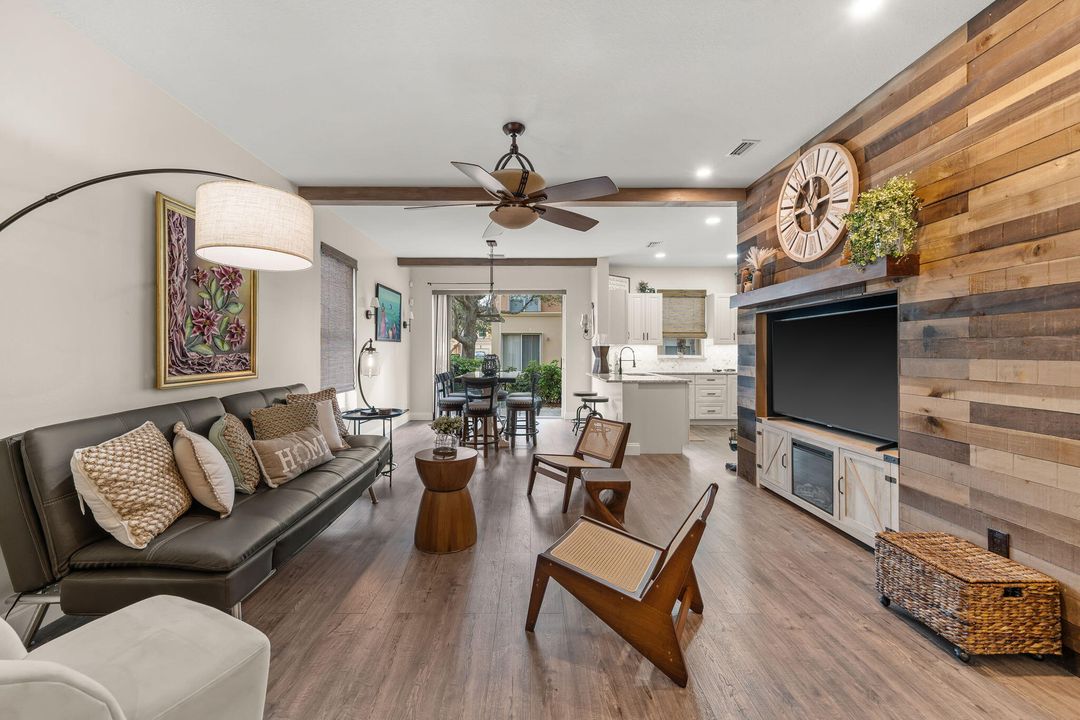 В аренду: $4,500 (3 спален, 2 ванн, 1579 Квадратных фут)