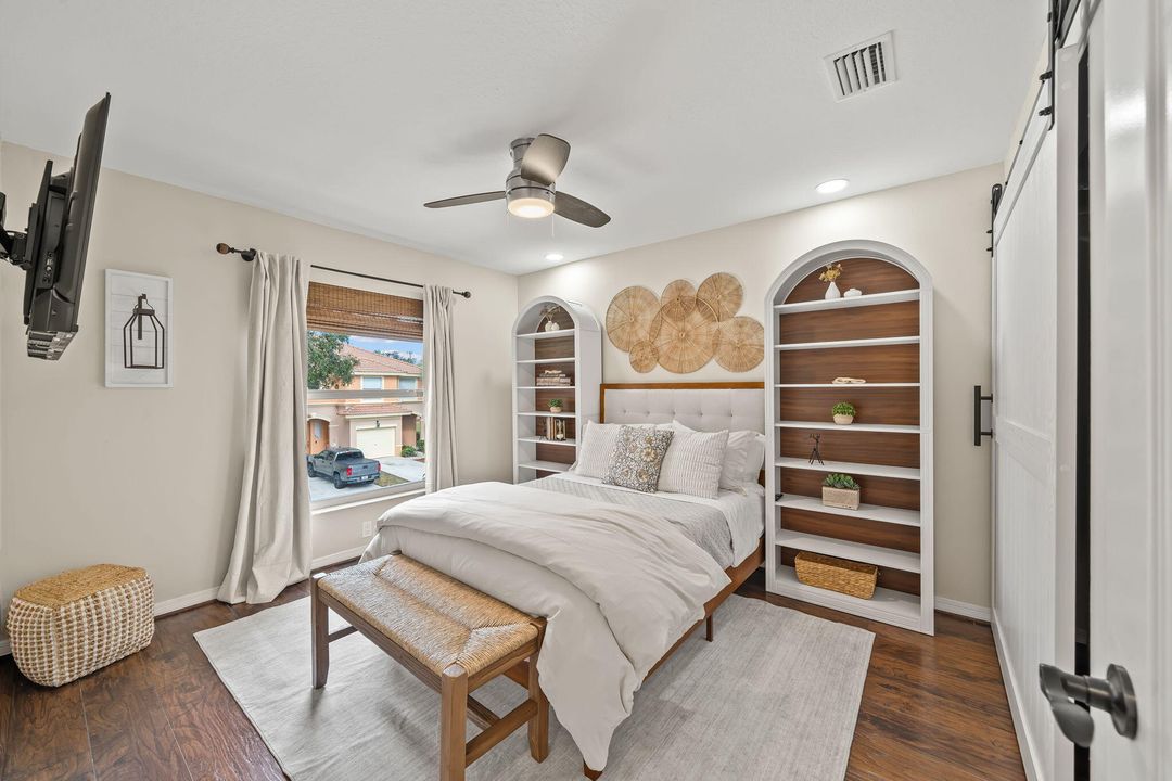 В аренду: $4,500 (3 спален, 2 ванн, 1579 Квадратных фут)