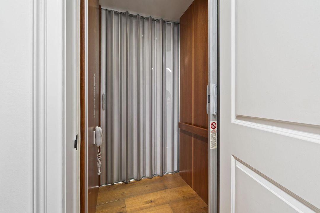 For Sale: $5,888,000 (4 beds, 4 baths, 4085 Square Feet)