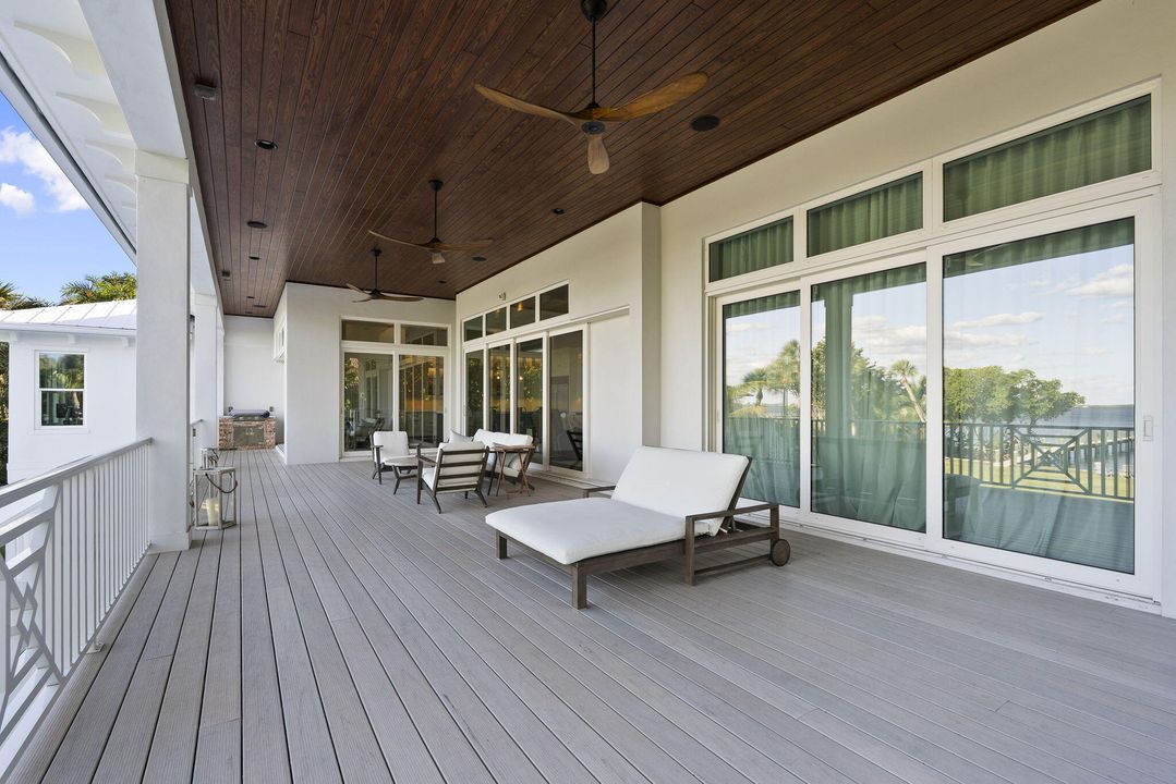 For Sale: $5,888,000 (4 beds, 4 baths, 4085 Square Feet)