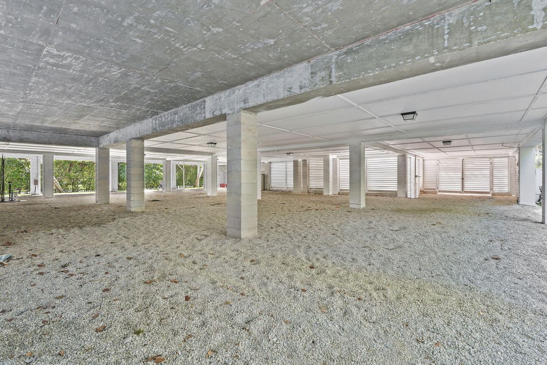 For Sale: $5,888,000 (4 beds, 4 baths, 4085 Square Feet)