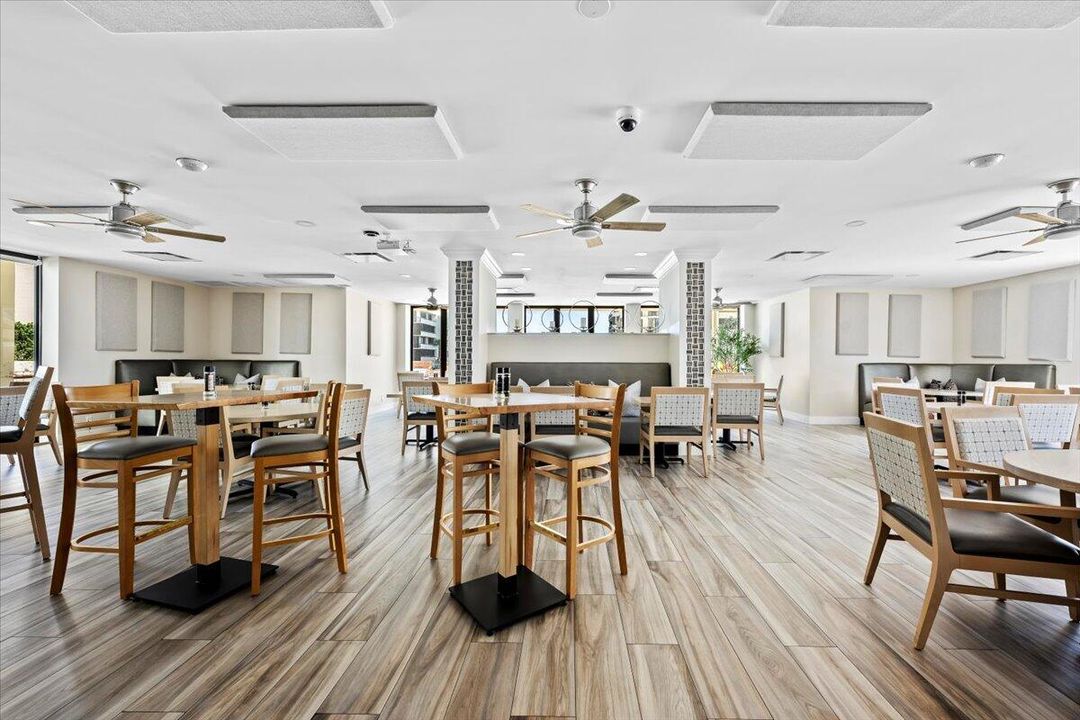 For Sale: $1,899,900 (2 beds, 3 baths, 2011 Square Feet)