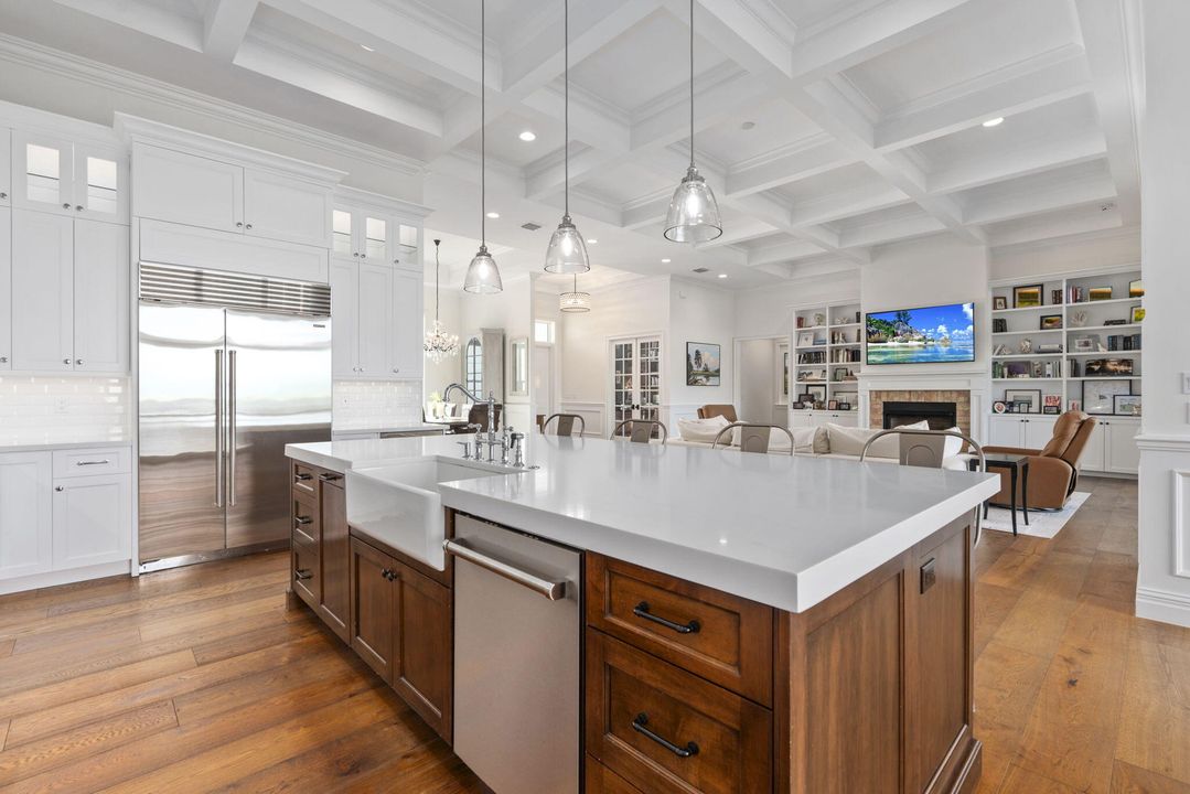 For Sale: $5,888,000 (4 beds, 4 baths, 4085 Square Feet)