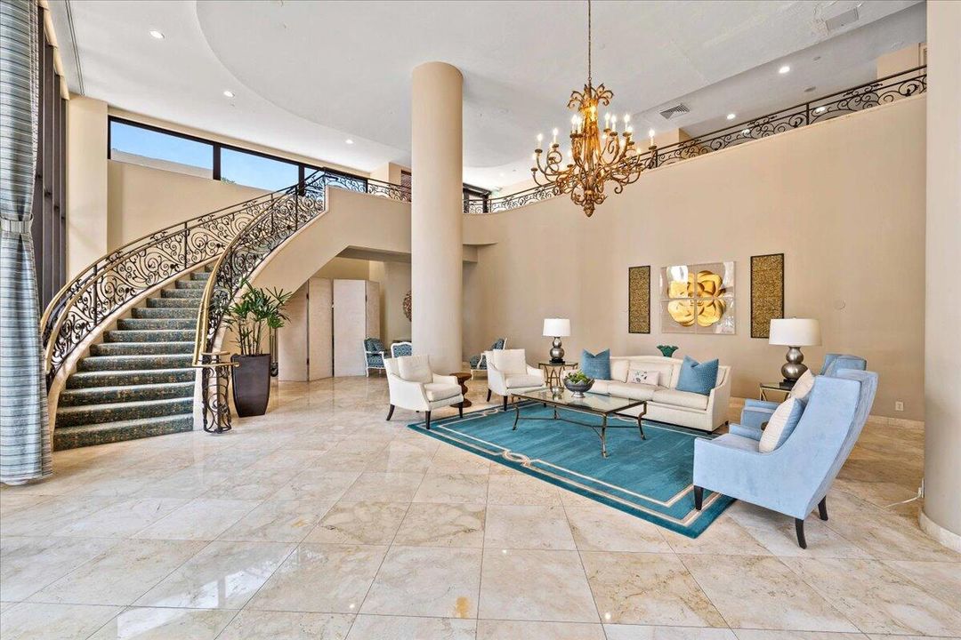 For Sale: $1,899,900 (2 beds, 3 baths, 2011 Square Feet)