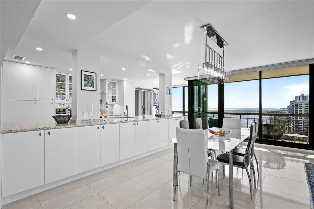 For Sale: $1,899,900 (2 beds, 3 baths, 2011 Square Feet)