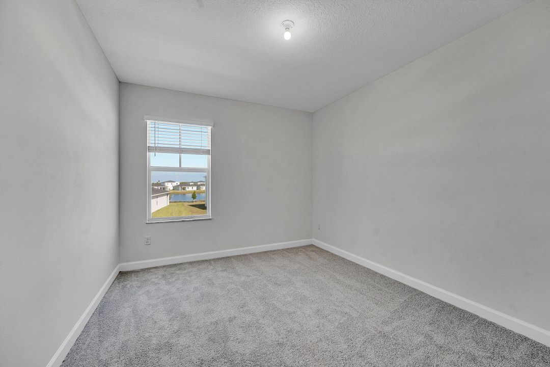 В аренду: $2,600 (4 спален, 2 ванн, 2583 Квадратных фут)