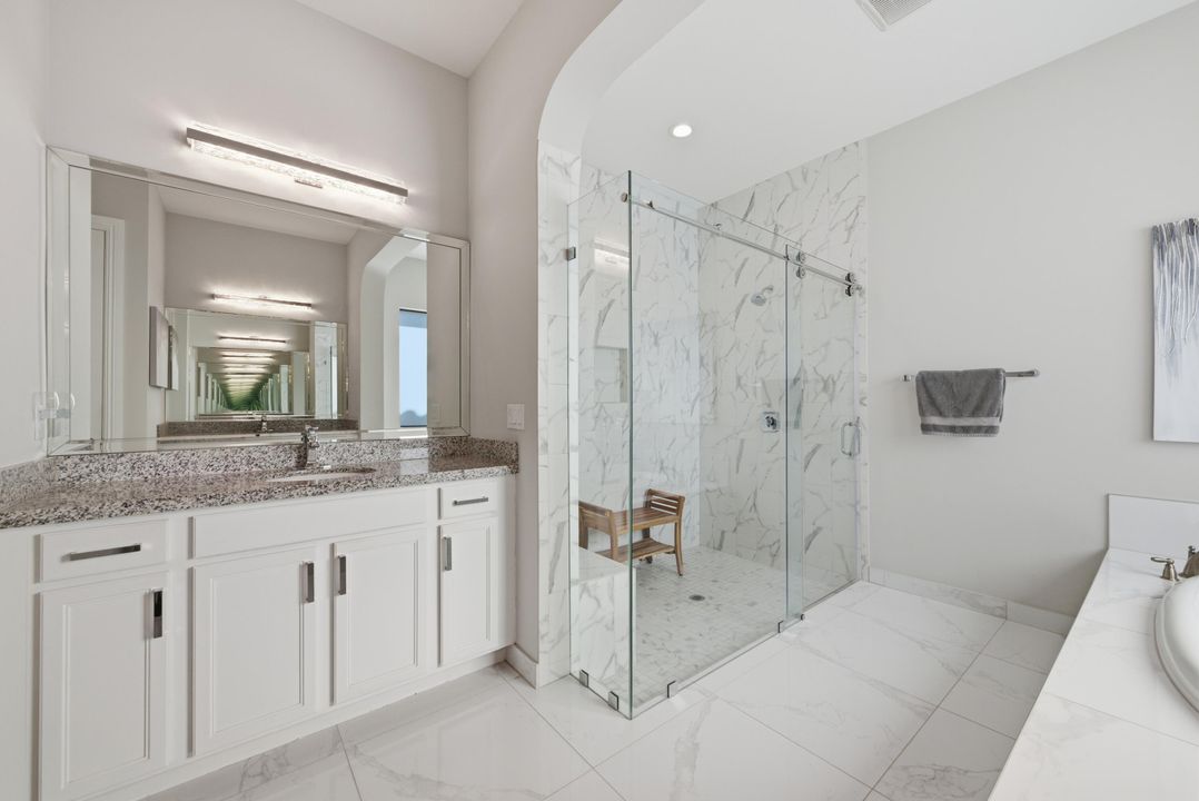 待售: $899,900 (2 贝兹, 2 浴室, 2100 平方英尺)