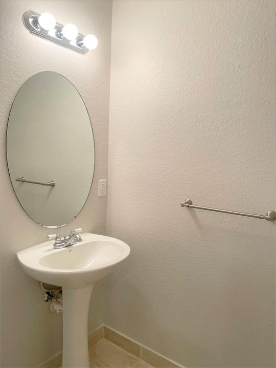 出租: $2,700 (3 贝兹, 2 浴室, 1521 平方英尺)