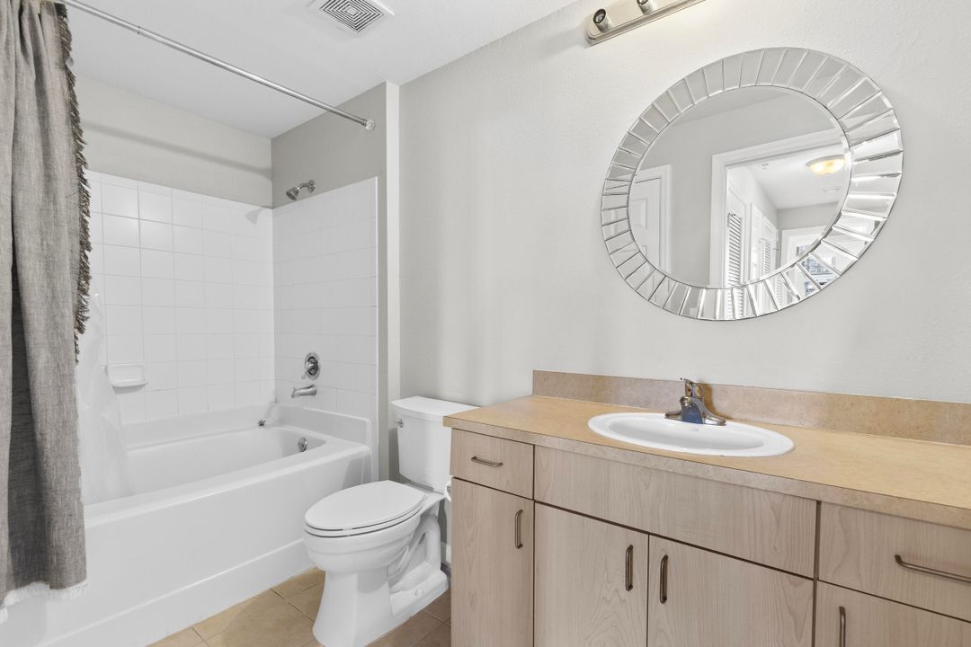 For Sale: $262,500 (1 beds, 1 baths, 760 Square Feet)