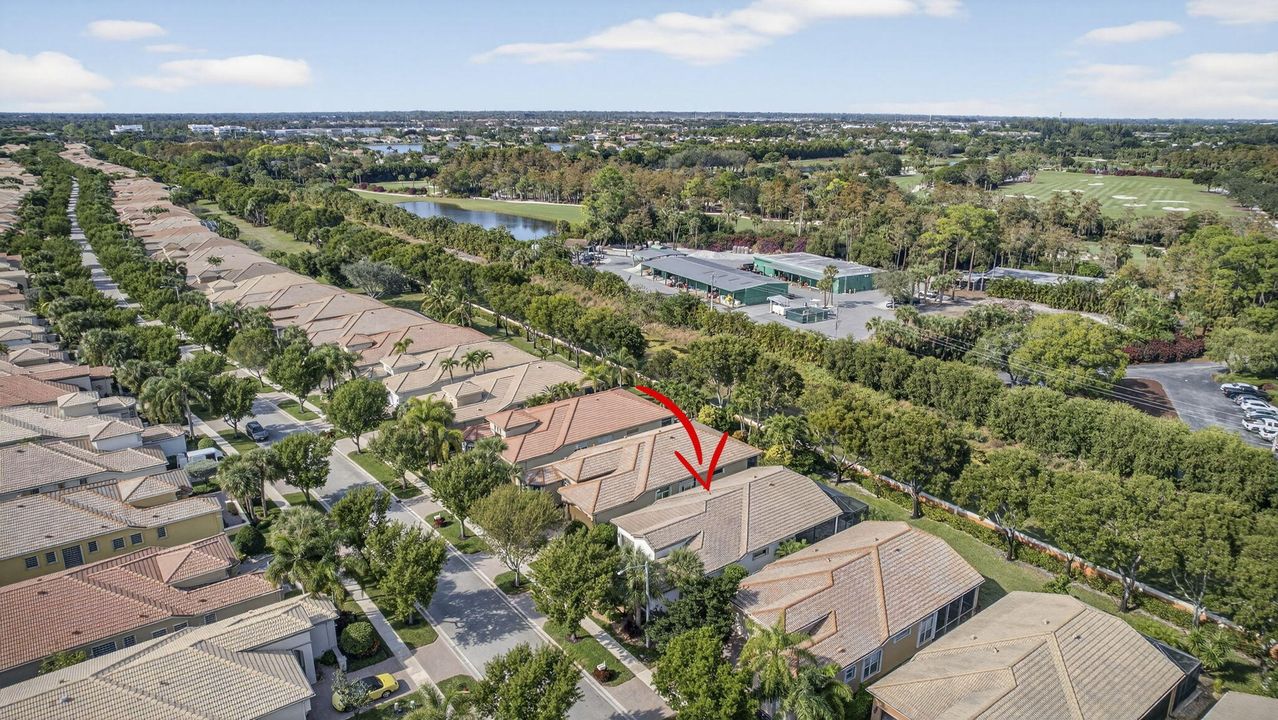 待售: $554,000 (2 贝兹, 2 浴室, 1851 平方英尺)