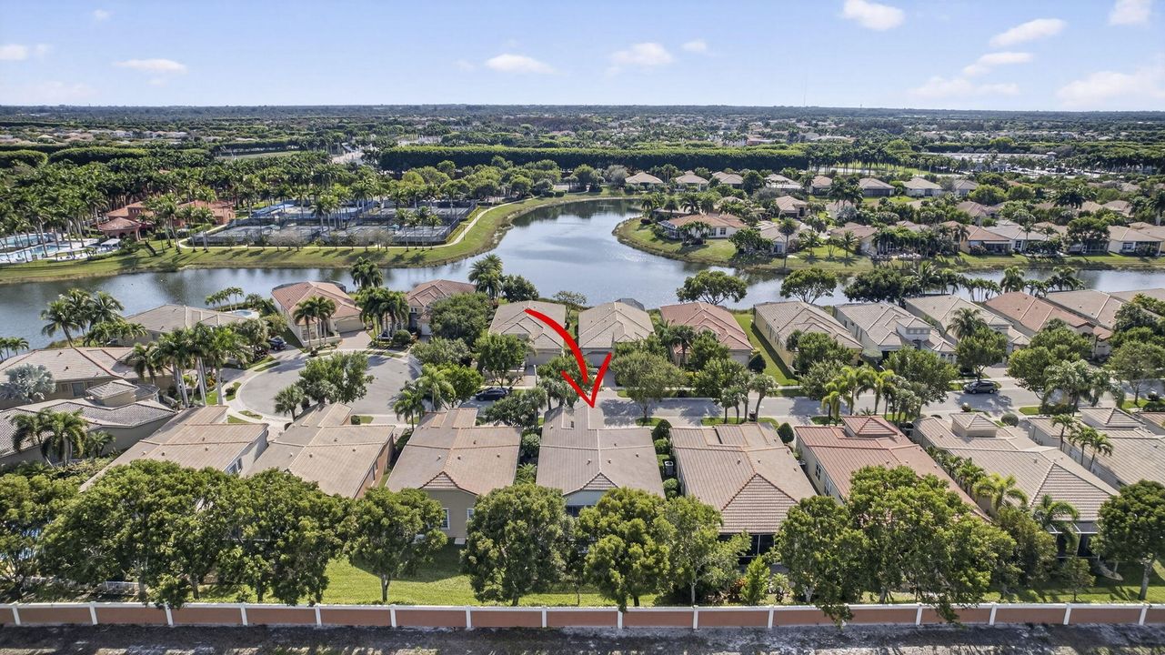 待售: $554,000 (2 贝兹, 2 浴室, 1851 平方英尺)