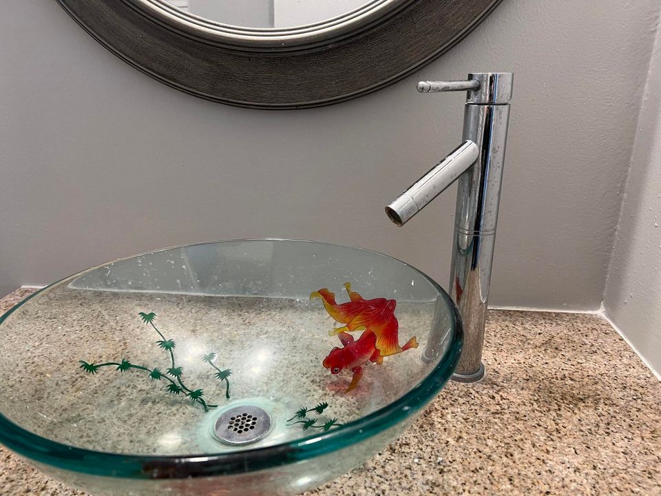 For Rent: $2,250 (2 beds, 2 baths, 1226 Square Feet)