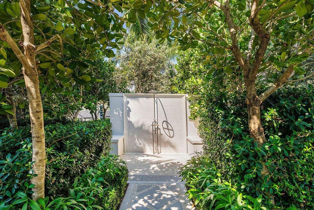 На продажу: $97,500,000 (9 спален, 10 ванн, 8966 Квадратных фут)