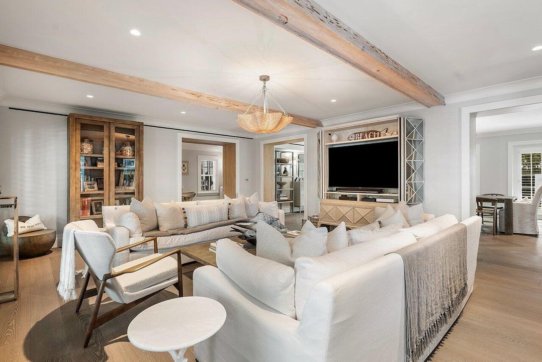 На продажу: $97,500,000 (9 спален, 10 ванн, 8966 Квадратных фут)