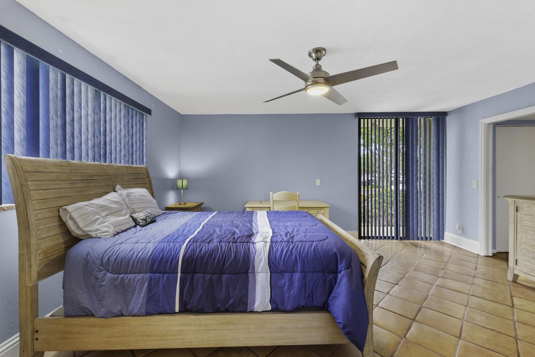 For Sale: $370,000 (2 beds, 2 baths, 1351 Square Feet)