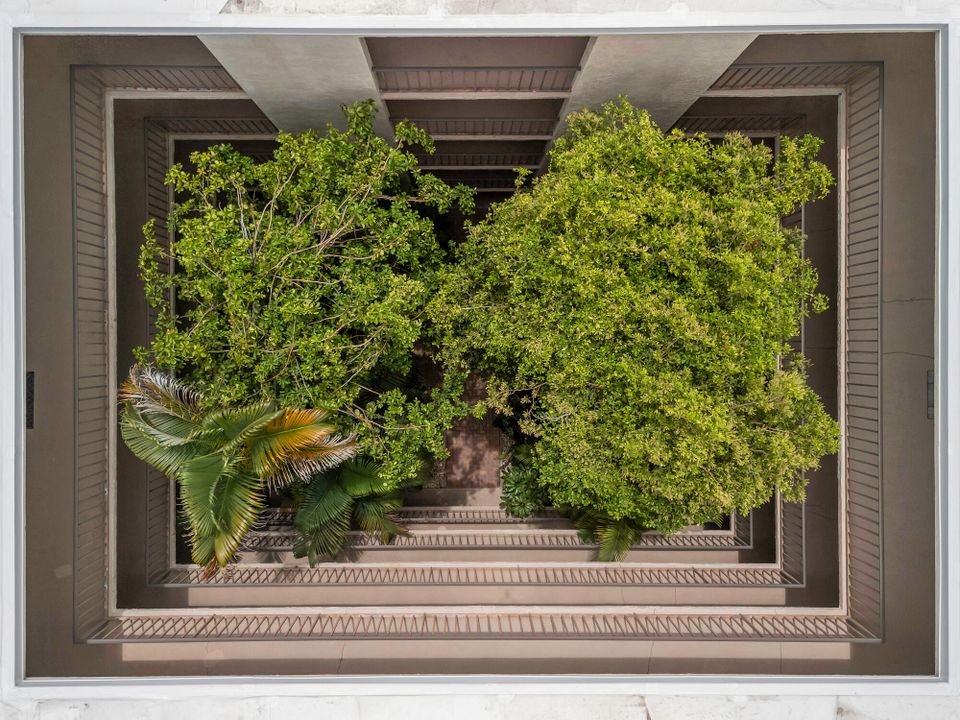 For Sale: $370,000 (2 beds, 2 baths, 1351 Square Feet)