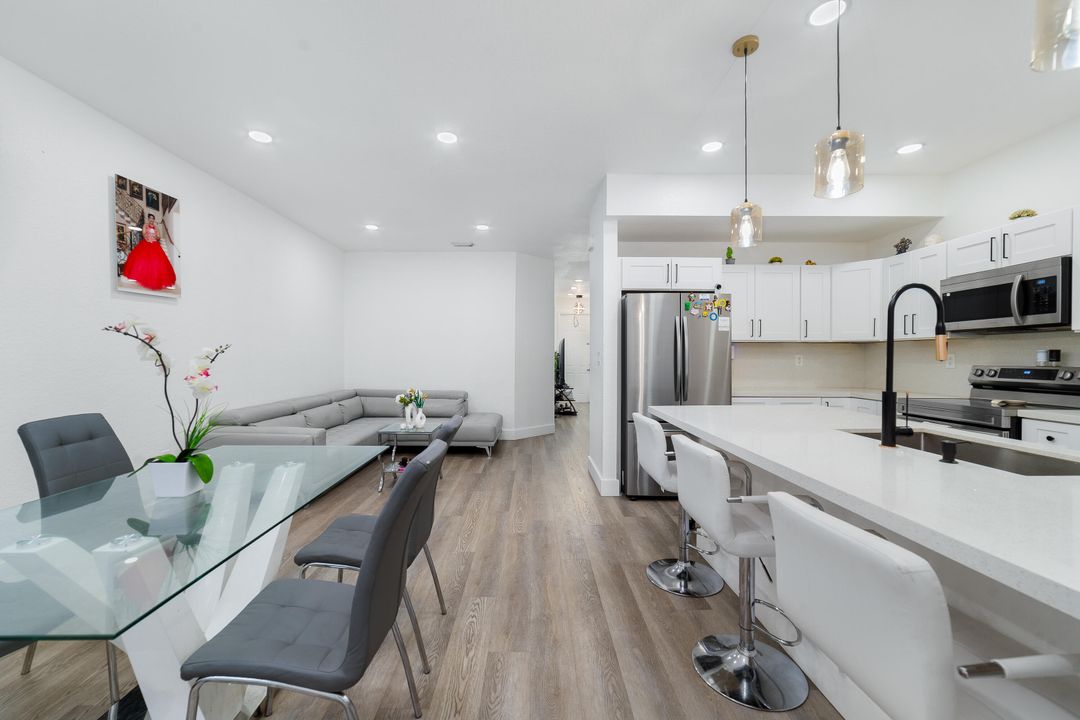 For Sale: $440,000 (4 beds, 2 baths, 1716 Square Feet)