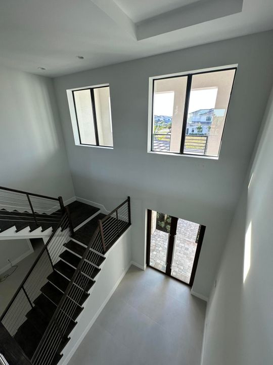 For Sale: $3,172,687 (5 beds, 6 baths, 6033 Square Feet)