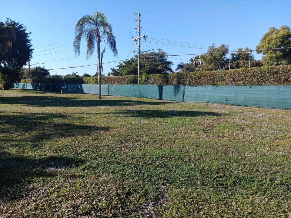 For Rent: $2,000 (2 beds, 2 baths, 1332 Square Feet)