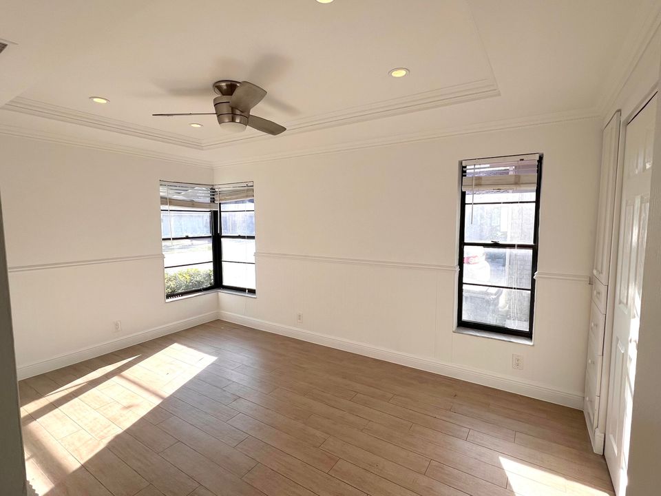 For Sale: $630,000 (3 beds, 2 baths, 1672 Square Feet)