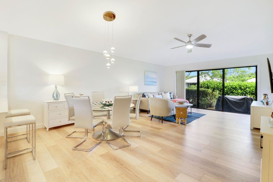 For Rent: $10,000 (2 beds, 2 baths, 1135 Square Feet)