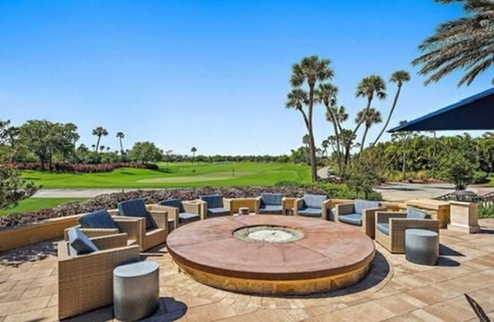 For Sale: $4,895,000 (4 beds, 4 baths, 4106 Square Feet)