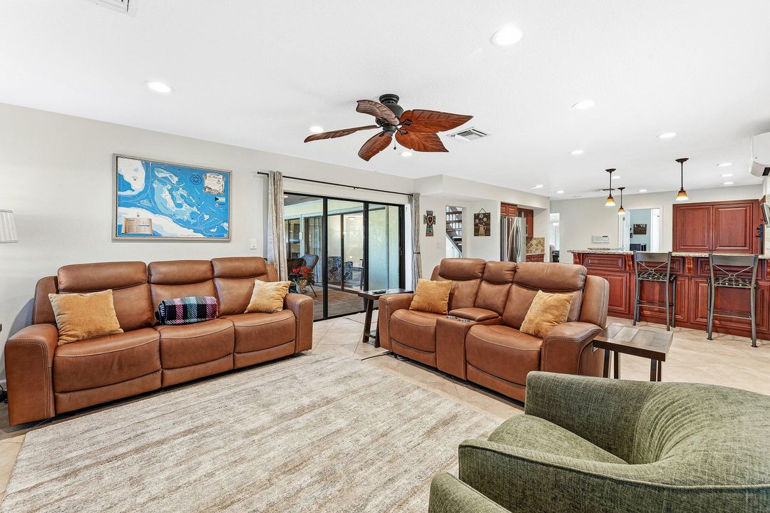 For Sale: $1,499,888 (4 beds, 4 baths, 3362 Square Feet)