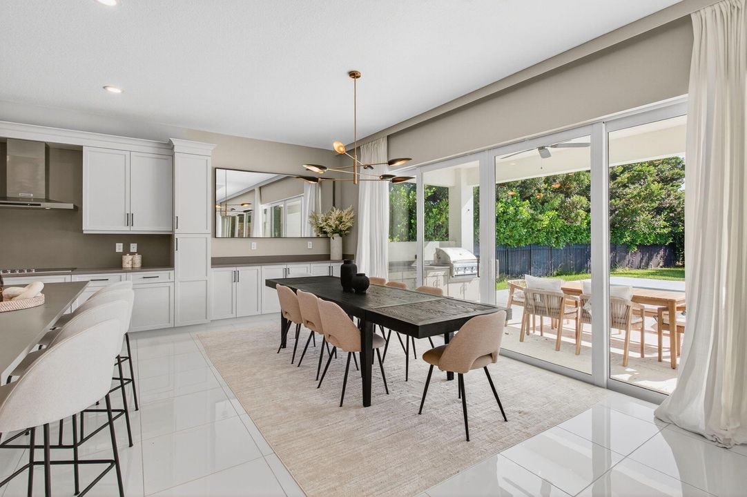 For Rent: $12,800 (4 beds, 4 baths, 3472 Square Feet)