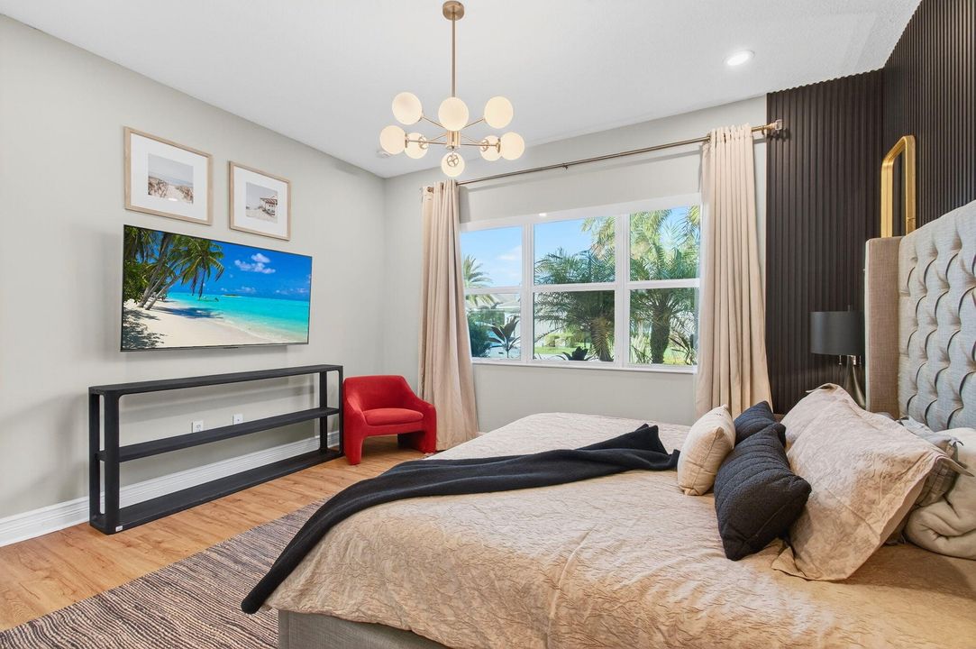 For Rent: $12,800 (4 beds, 4 baths, 3472 Square Feet)