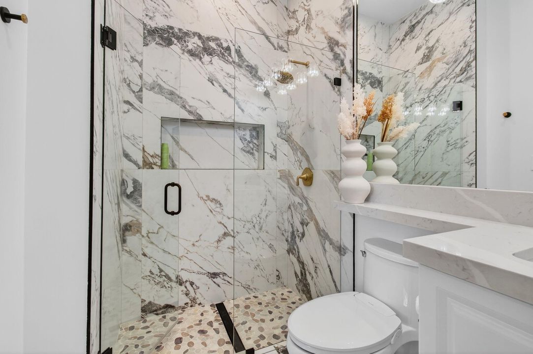 For Rent: $12,800 (4 beds, 4 baths, 3472 Square Feet)