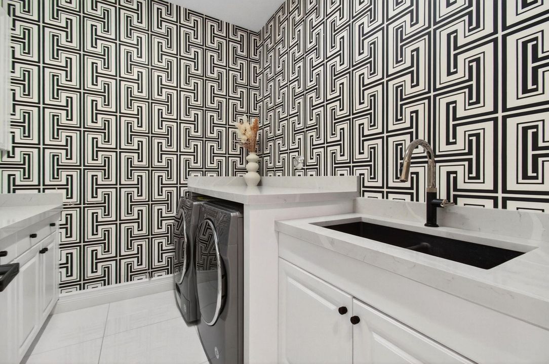 For Rent: $12,800 (4 beds, 4 baths, 3472 Square Feet)