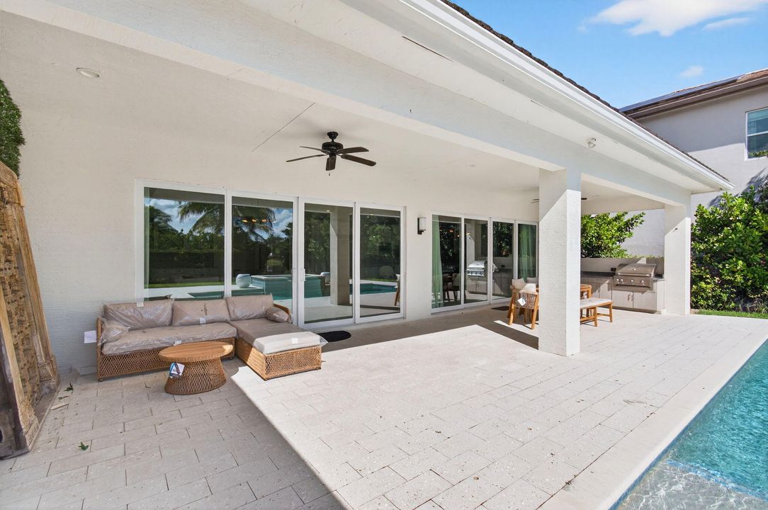 For Rent: $12,800 (4 beds, 4 baths, 3472 Square Feet)