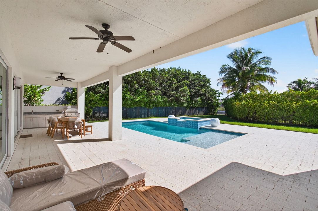 For Rent: $12,800 (4 beds, 4 baths, 3472 Square Feet)