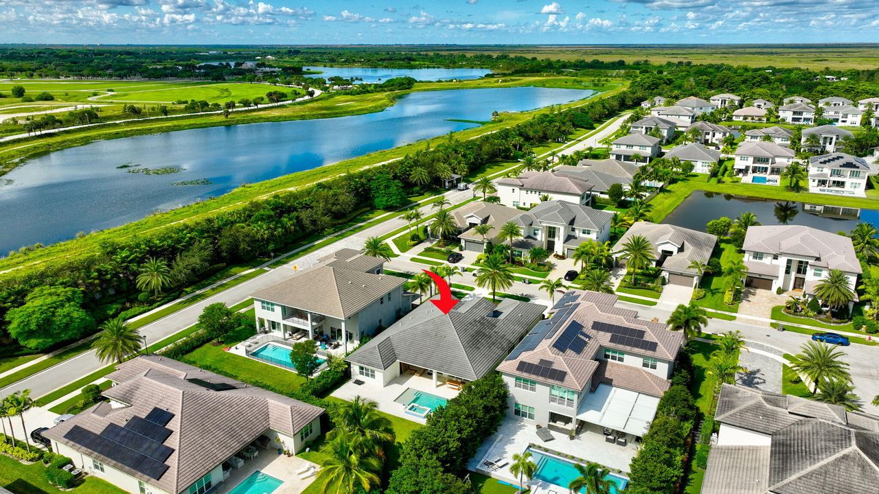 For Rent: $12,800 (4 beds, 4 baths, 3472 Square Feet)