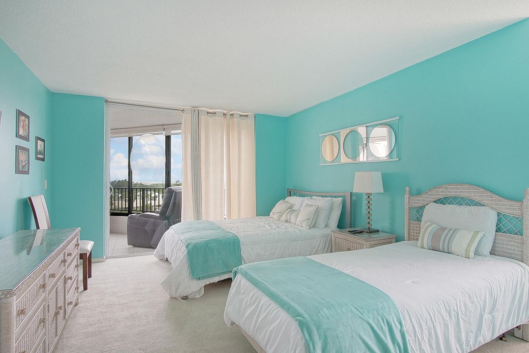 На продажу: $535,000 (2 спален, 2 ванн, 1585 Квадратных фут)