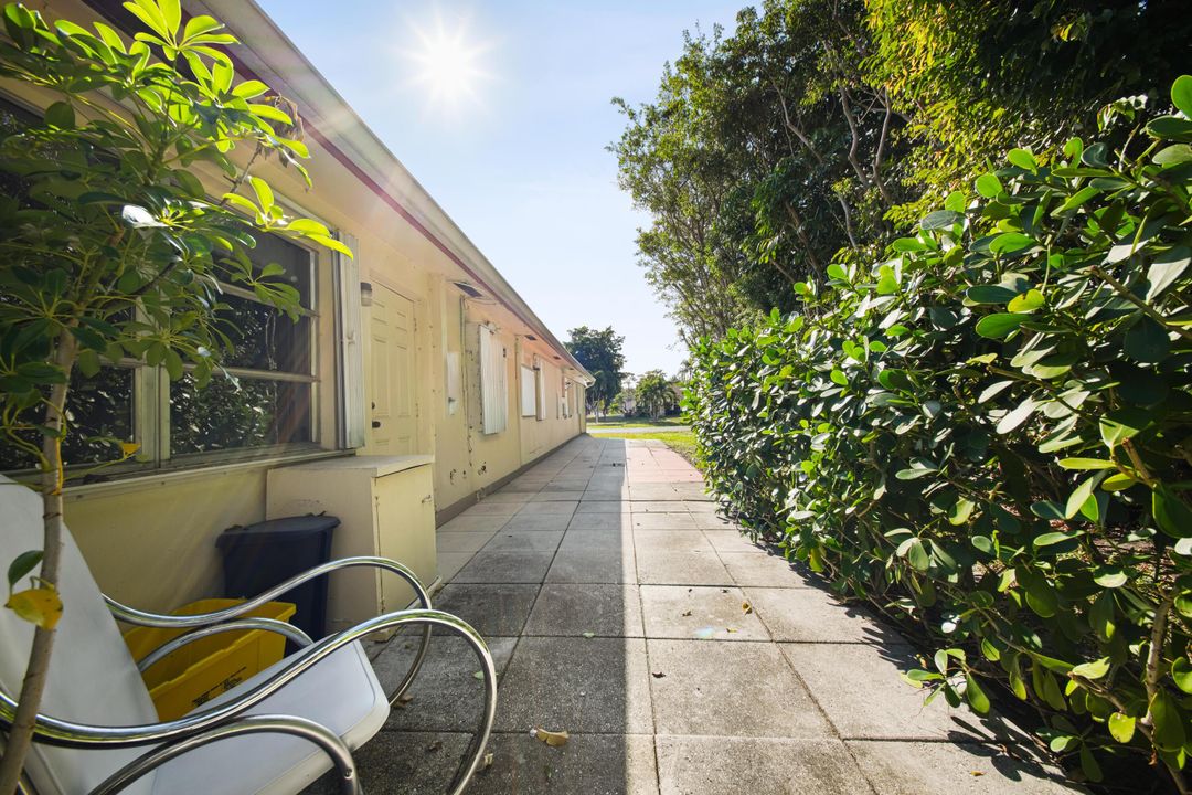 На продажу: $165,000 (1 спален, 2 ванн, 1080 Квадратных фут)