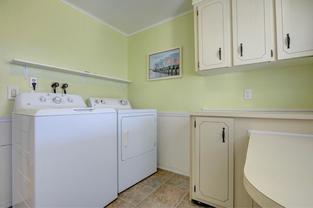 На продажу: $195,000 (3 спален, 2 ванн, 1248 Квадратных фут)